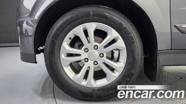 KG_Mobility_Ssangyong KORANDO 2016 thumb 5