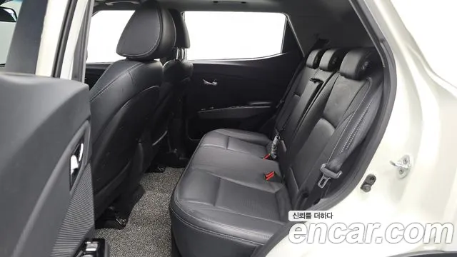 KG_Mobility_Ssangyong TIBOLI 2017 thumb 11