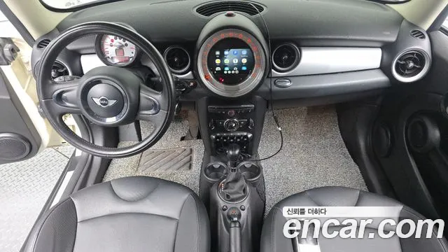MINI Hatch 2011 thumb 6