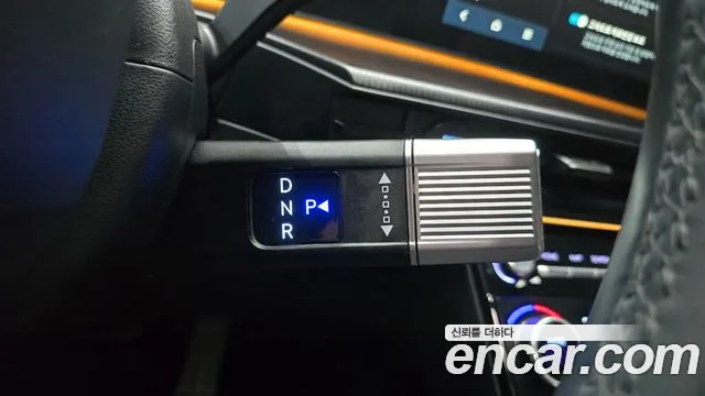 Hyundai Santa Fe 2023 thumb 9