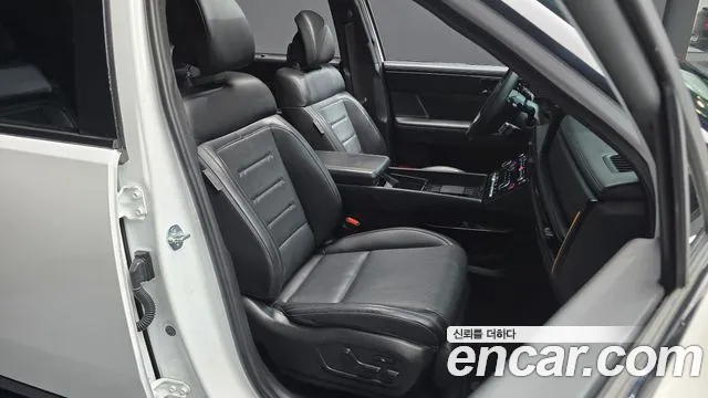 Hyundai Santa Fe 2023 thumb 12
