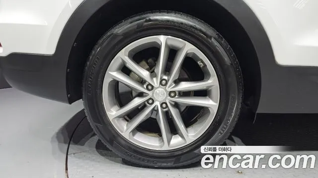 Hyundai Santa Fe 2016 thumb 5