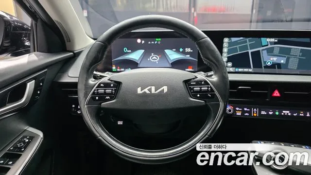 Kia EV6 2021 thumb 12