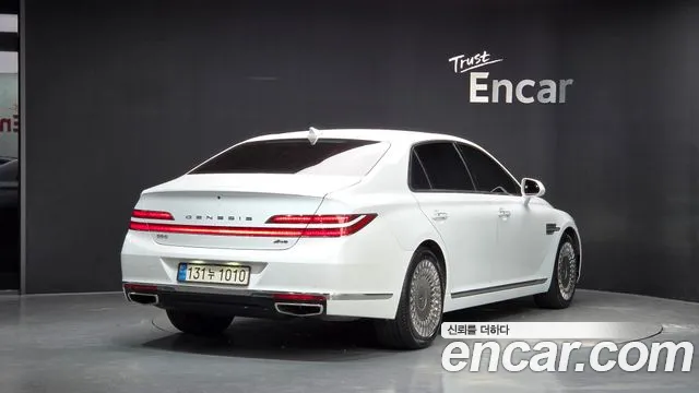 Genesis G90 2021 thumb 2