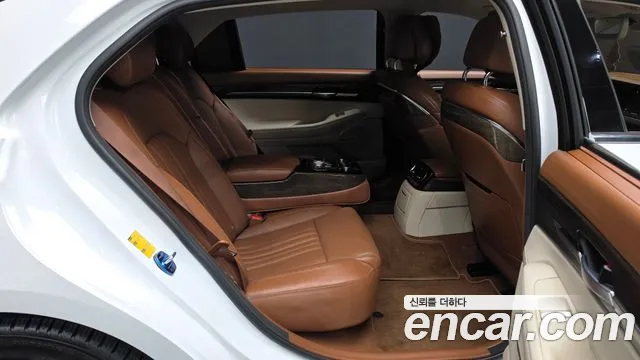 Genesis G90 2021 thumb 11