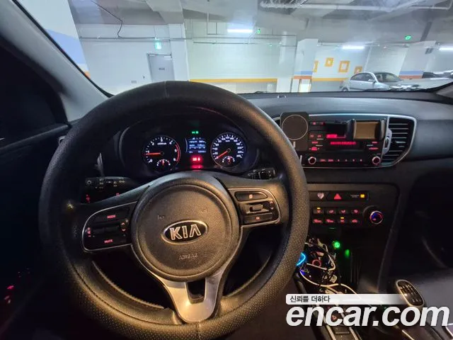 Kia Sportage 2018 thumb 8