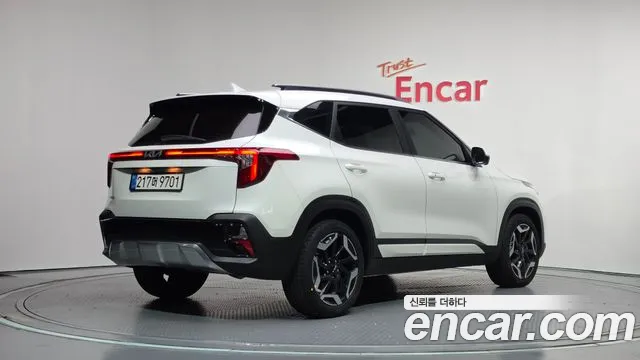 Kia Seltos 2025 thumb 2