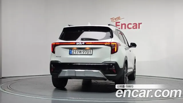 Kia Seltos 2025 thumb 4