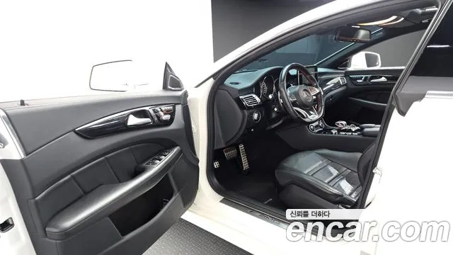 Mercedes-Benz CLS-Class 2015 thumb 10
