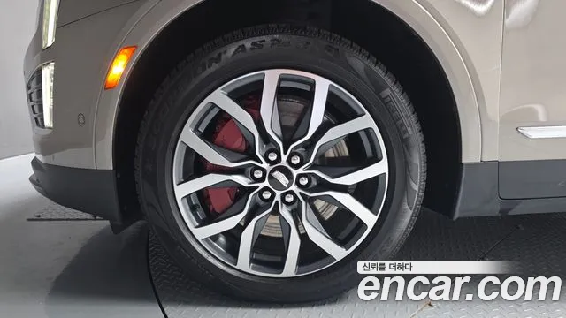 Cadillac XT5 2023 thumb 5