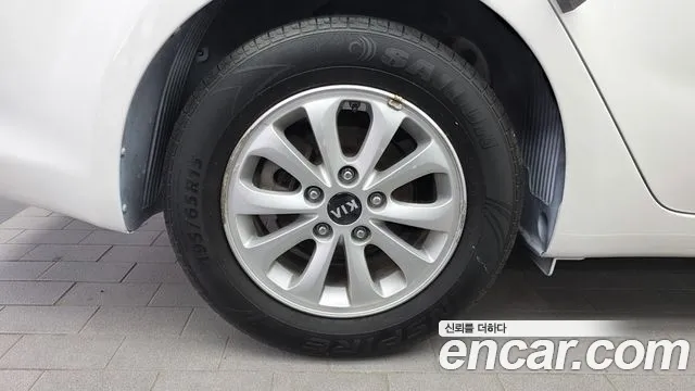 Kia K3 2016 thumb 5