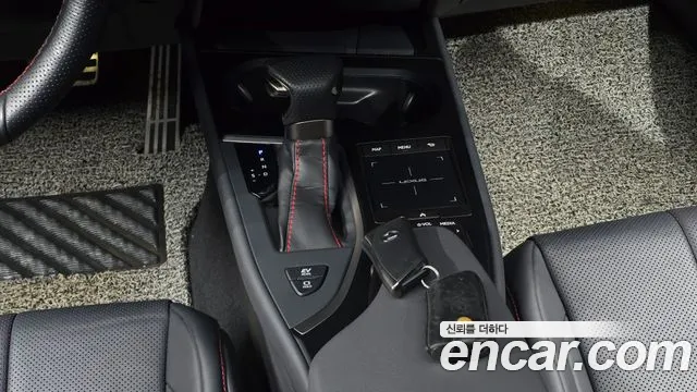 Lexus UX 2020 thumb 9