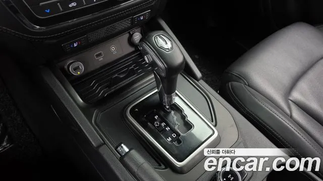 KG_Mobility_Ssangyong Rexton 2019 thumb 8