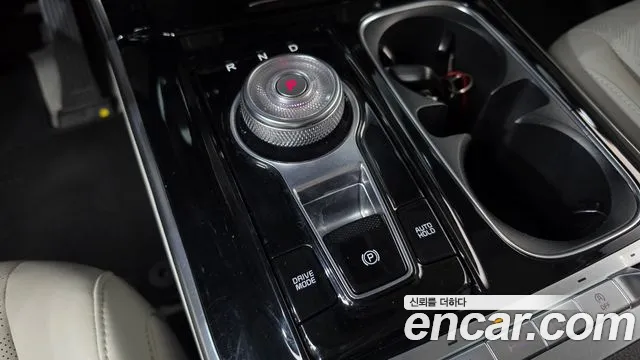 Kia Carnival 2020 thumb 9