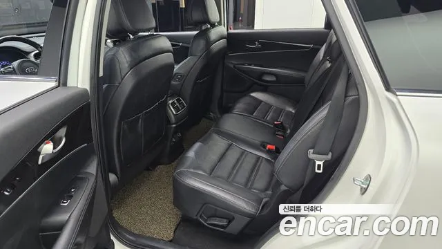Kia Sorento 2016 thumb 12