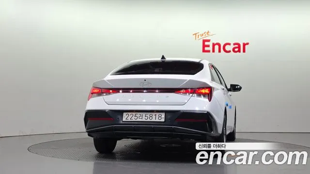Hyundai Avante 2023 thumb 4