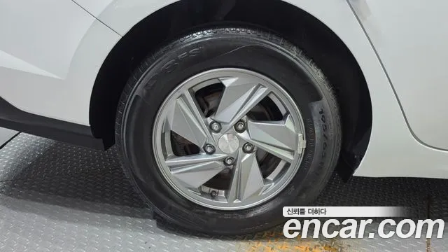 Hyundai Avante 2023 thumb 5