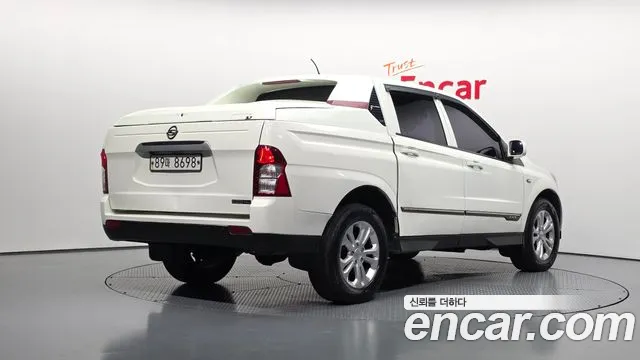 KG_Mobility_Ssangyong KORANDO 2015 thumb 2
