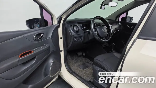 Renault-KoreaSamsung Captur 2016 thumb 10