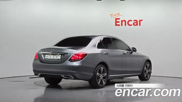 Mercedes-Benz C-Класс 2019 thumb 2