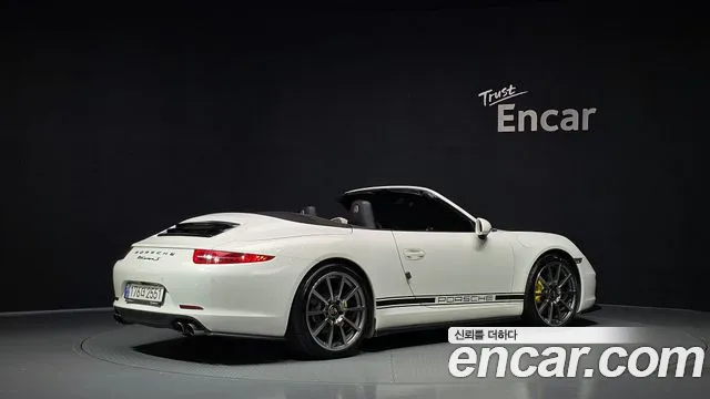 Porsche 911 2012 thumb 2