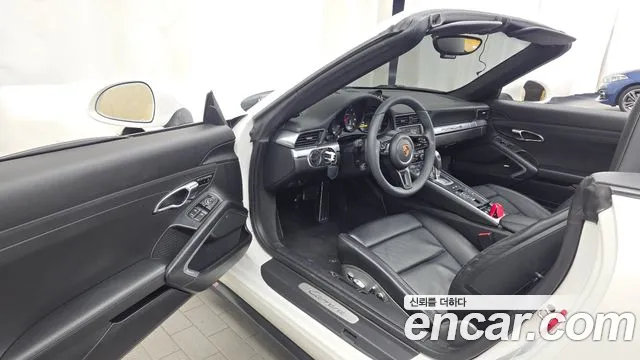 Porsche 911 2012 thumb 10
