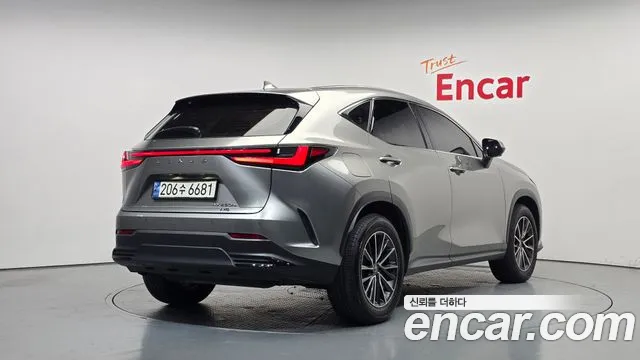 Lexus NX 2023 thumb 2