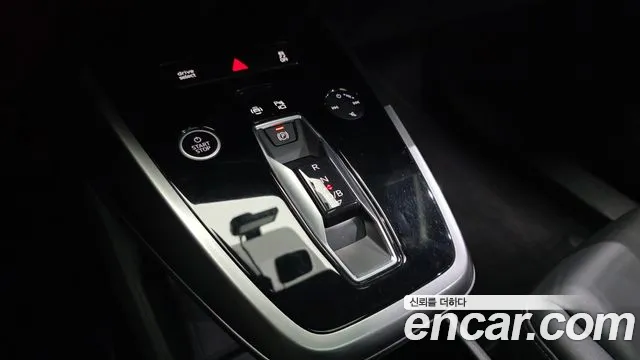 Audi Q4 e-tron 2022 thumb 9