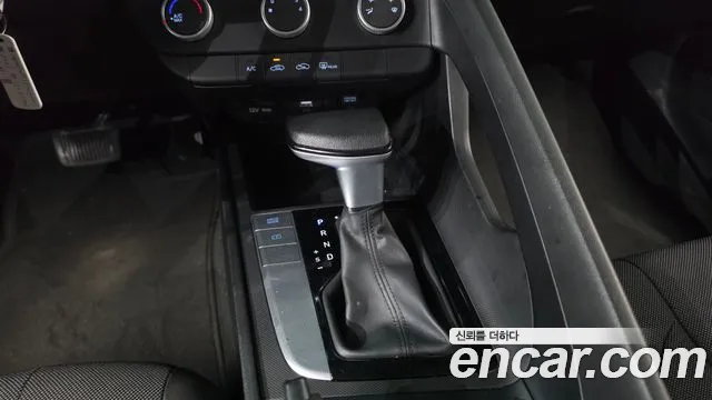 Hyundai Avante 2021 thumb 9