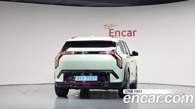 Kia EV3 2025 thumb 3