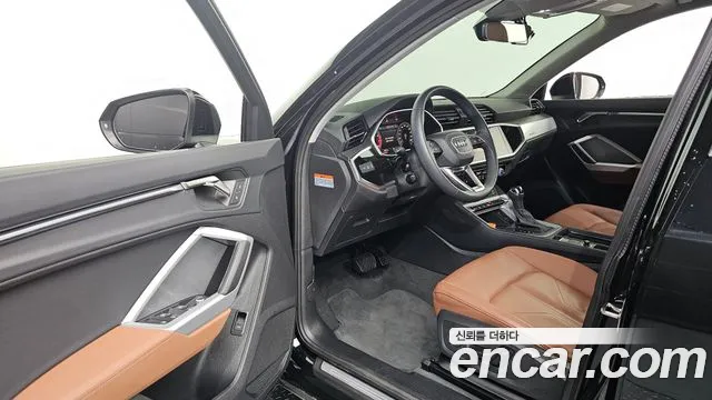 Audi Q3 2025 thumb 10