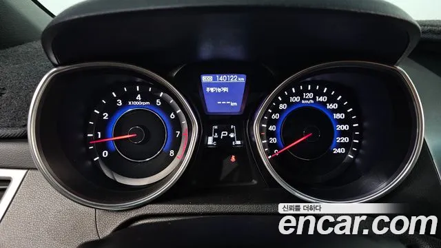 Hyundai Avante 2013 thumb 8