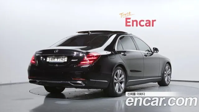 Mercedes-Benz S-Класс 2018 thumb 2