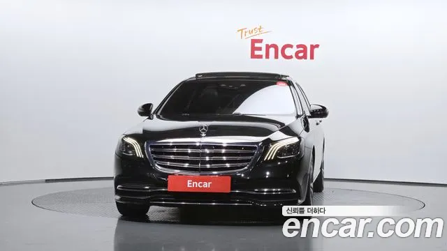 Mercedes-Benz S-Класс 2018 thumb 3