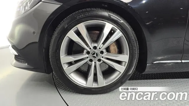 Mercedes-Benz S-Класс 2018 thumb 5