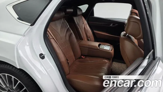 Genesis G80 2020 thumb 10