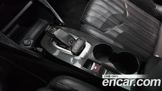 Peugeot 2008 2020 thumb 8