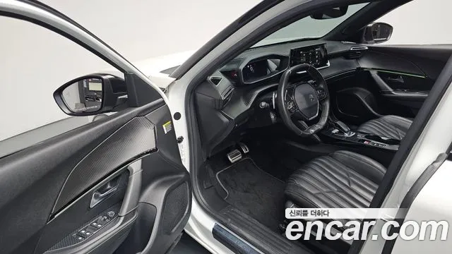 Peugeot 2008 2020 thumb 9