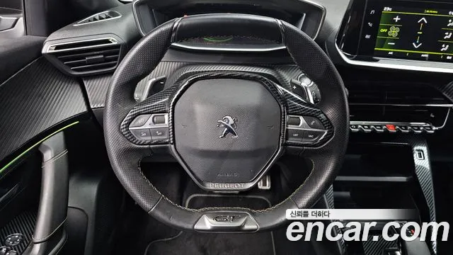 Peugeot 2008 2020 thumb 12