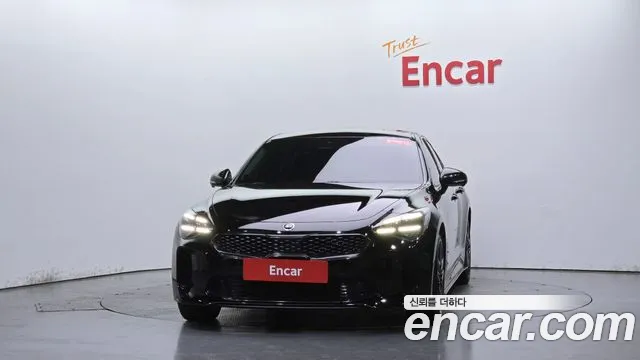 Kia Stinger 2020 thumb 2