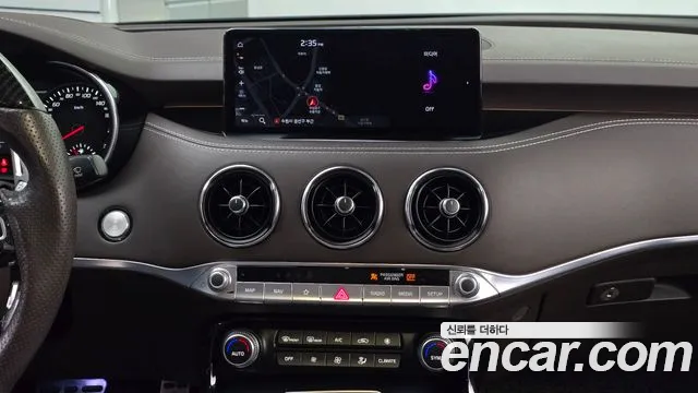 Kia Stinger 2020 thumb 11