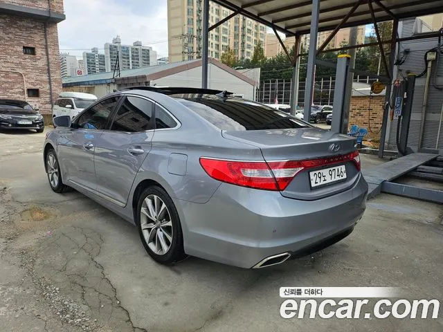 Hyundai Grandeur 2015 thumb 4