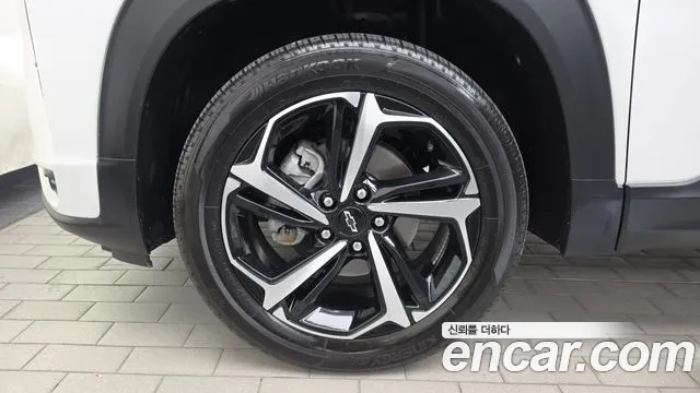 ChevroletGMDaewoo TrailBlazer 2022 thumb 5