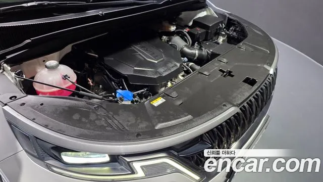 Kia Carnival 2023 thumb 6