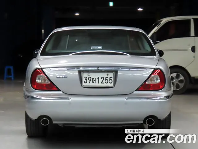 Jaguar XJ 2006 thumb 8