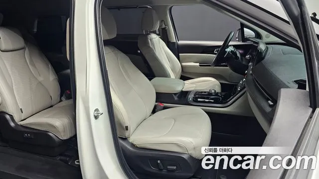 Kia Carnival 2020 thumb 12