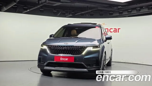 Kia Carnival 2020 thumb 3