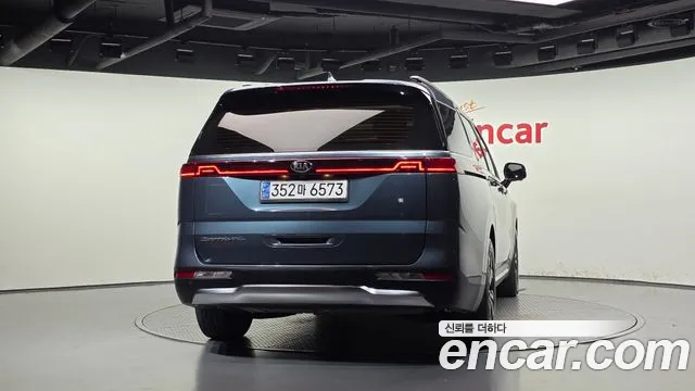 Kia Carnival 2020 thumb 4