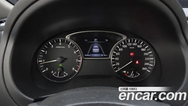 Nissan Altima 2018 thumb 8