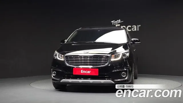 Kia Carnival 2016 thumb 3